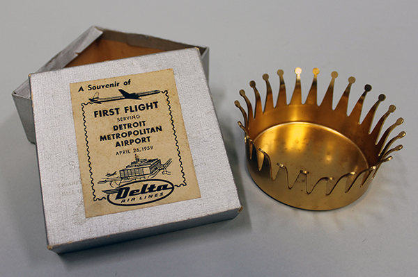 dl-dtw-inaugural-ashtray-1959