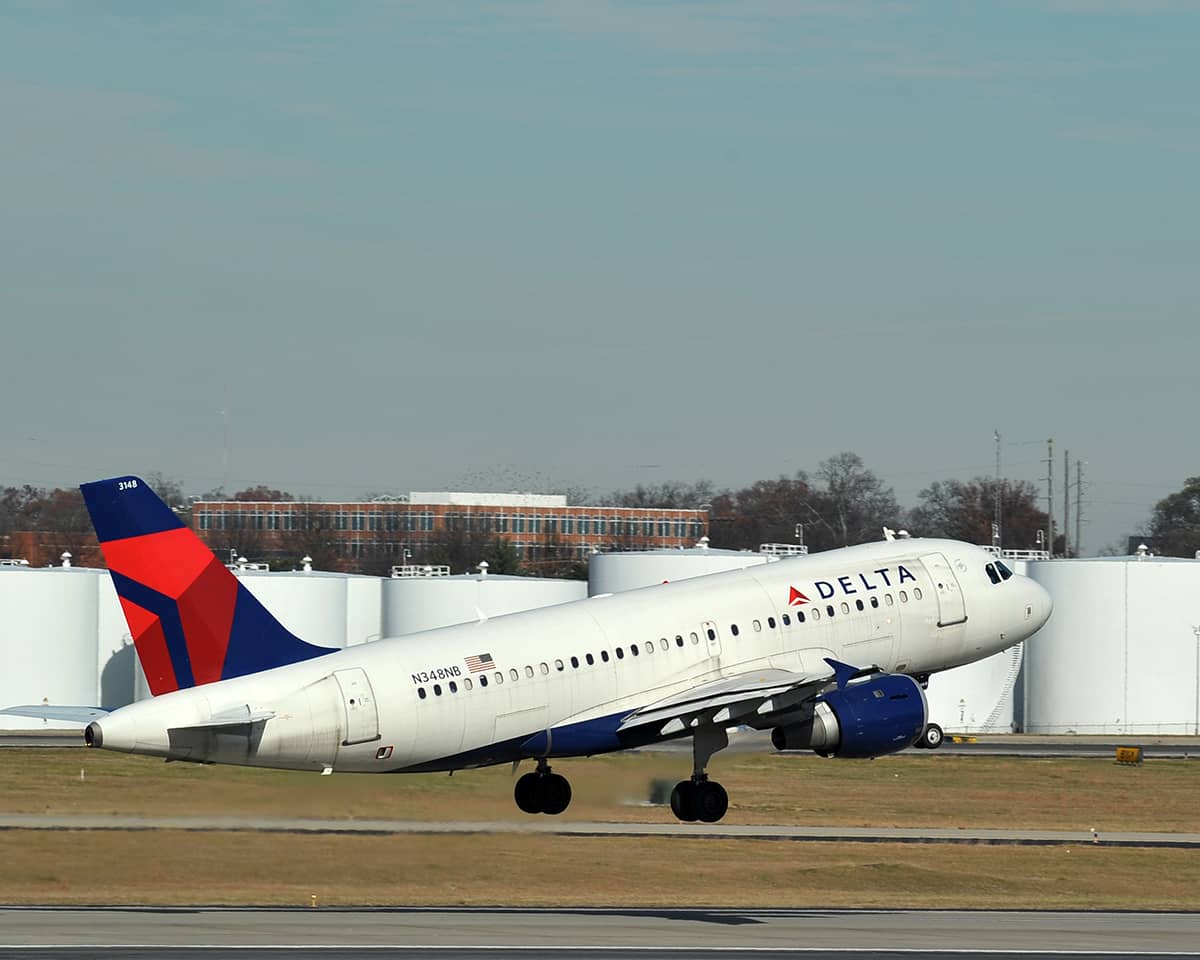 A319-100 2011-204-2803