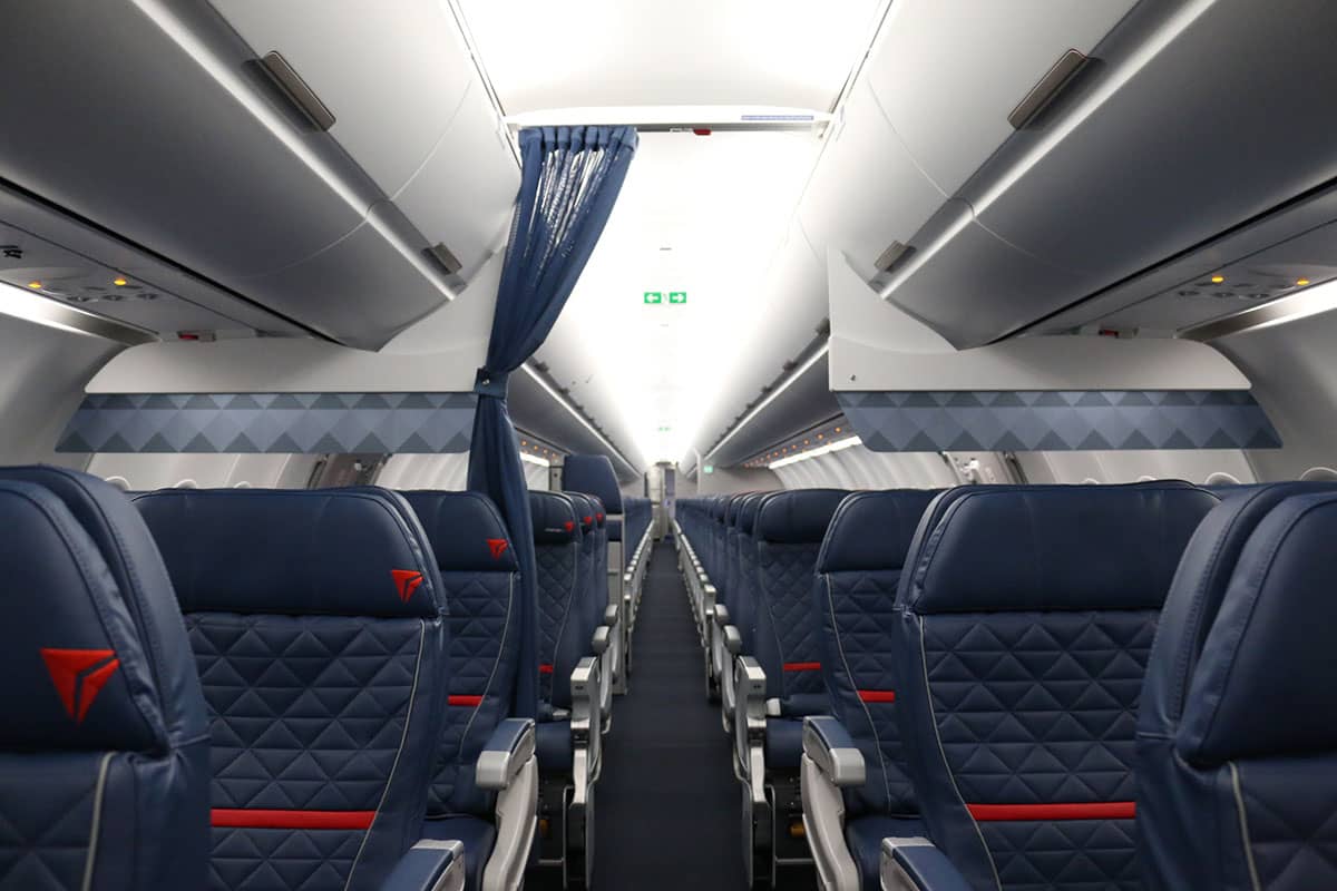 A321-200 interior 20161110_002