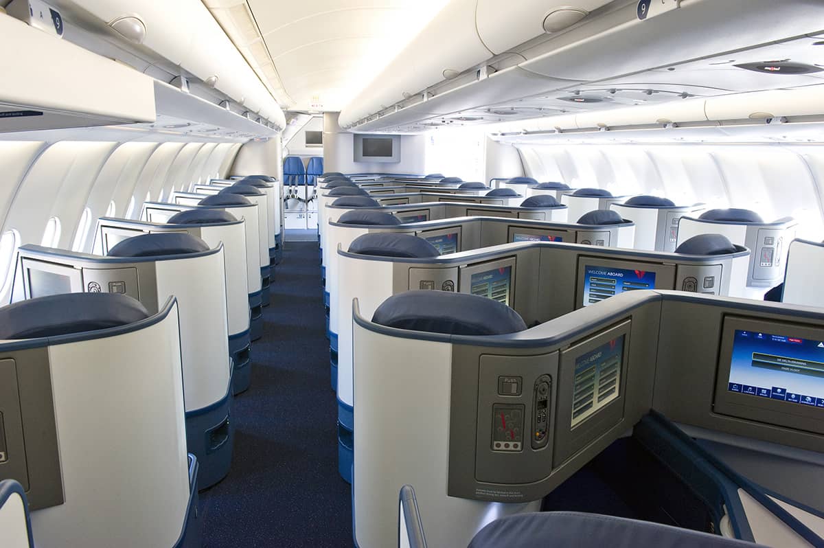A330 -300 Delta One_2013-045-4179