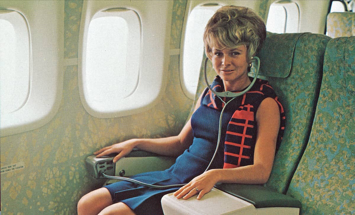 747-100_stereo_headset_1970
