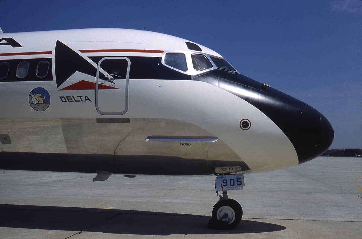 dal-wal-merger-19870401_md-82-decal