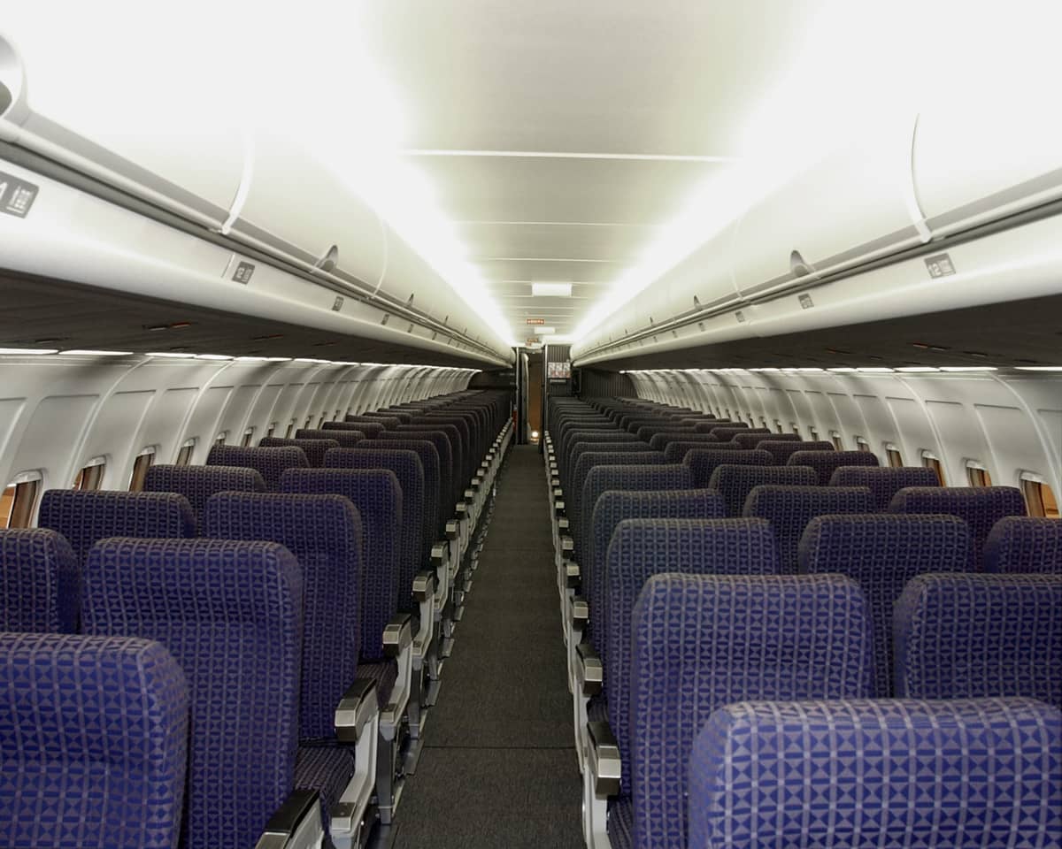 MD-88 interior 2002