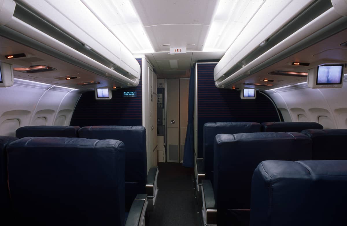 MD-90 interior_1994_002