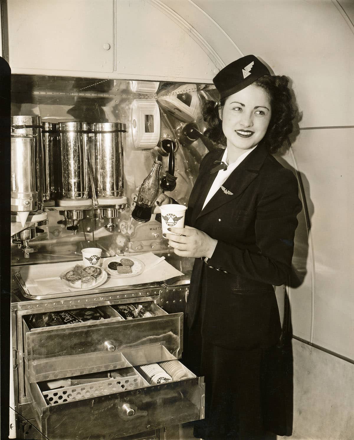 1940-42_FA_Winter_uniform_DC-3