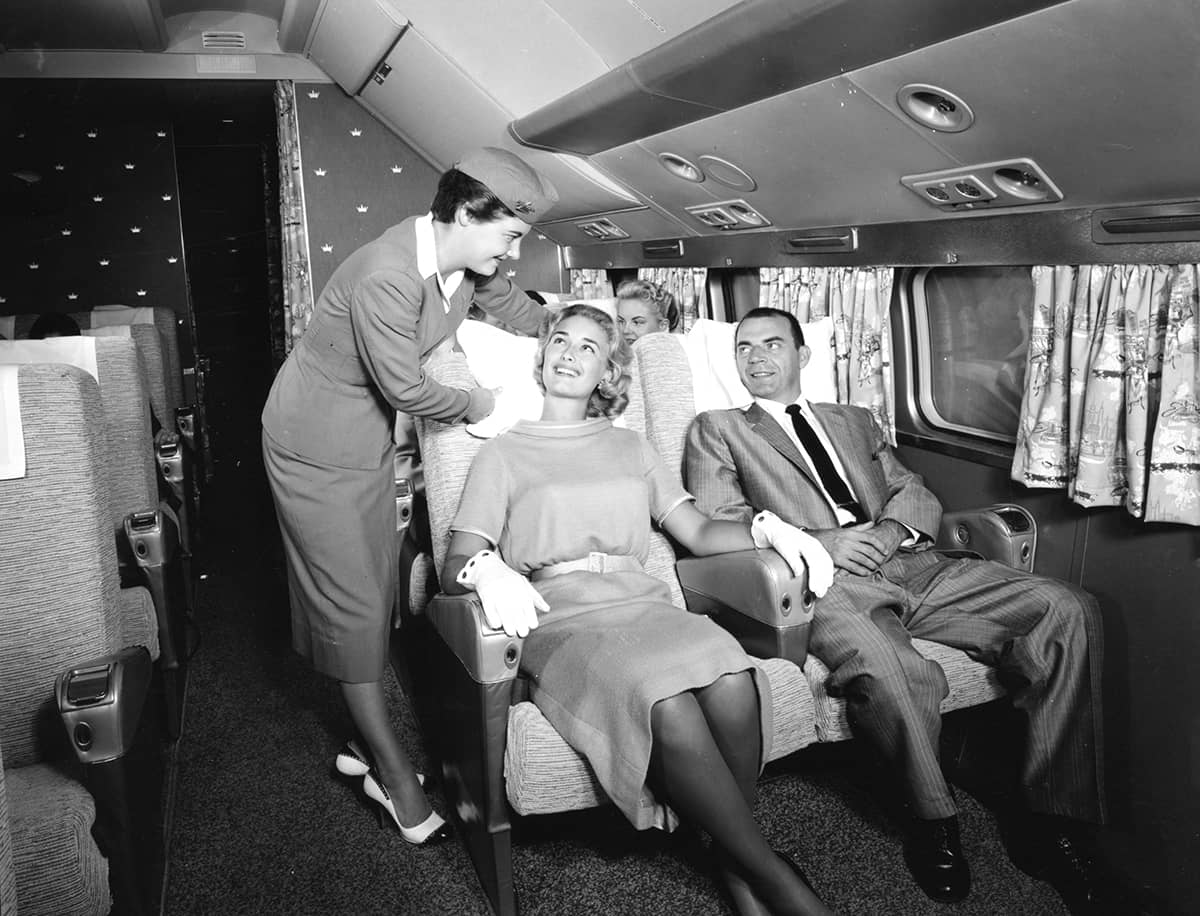 fa_adjusts_pillow_dc-7b