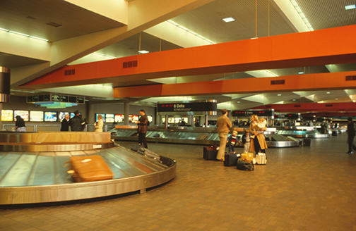 ATL Midfield baggage_claim_1980