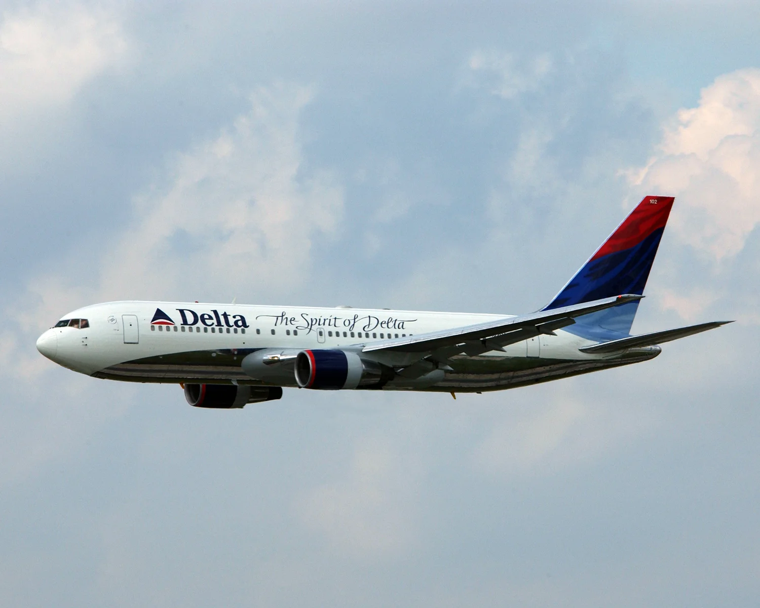 Spirit in Colors in Motion livery 2002
