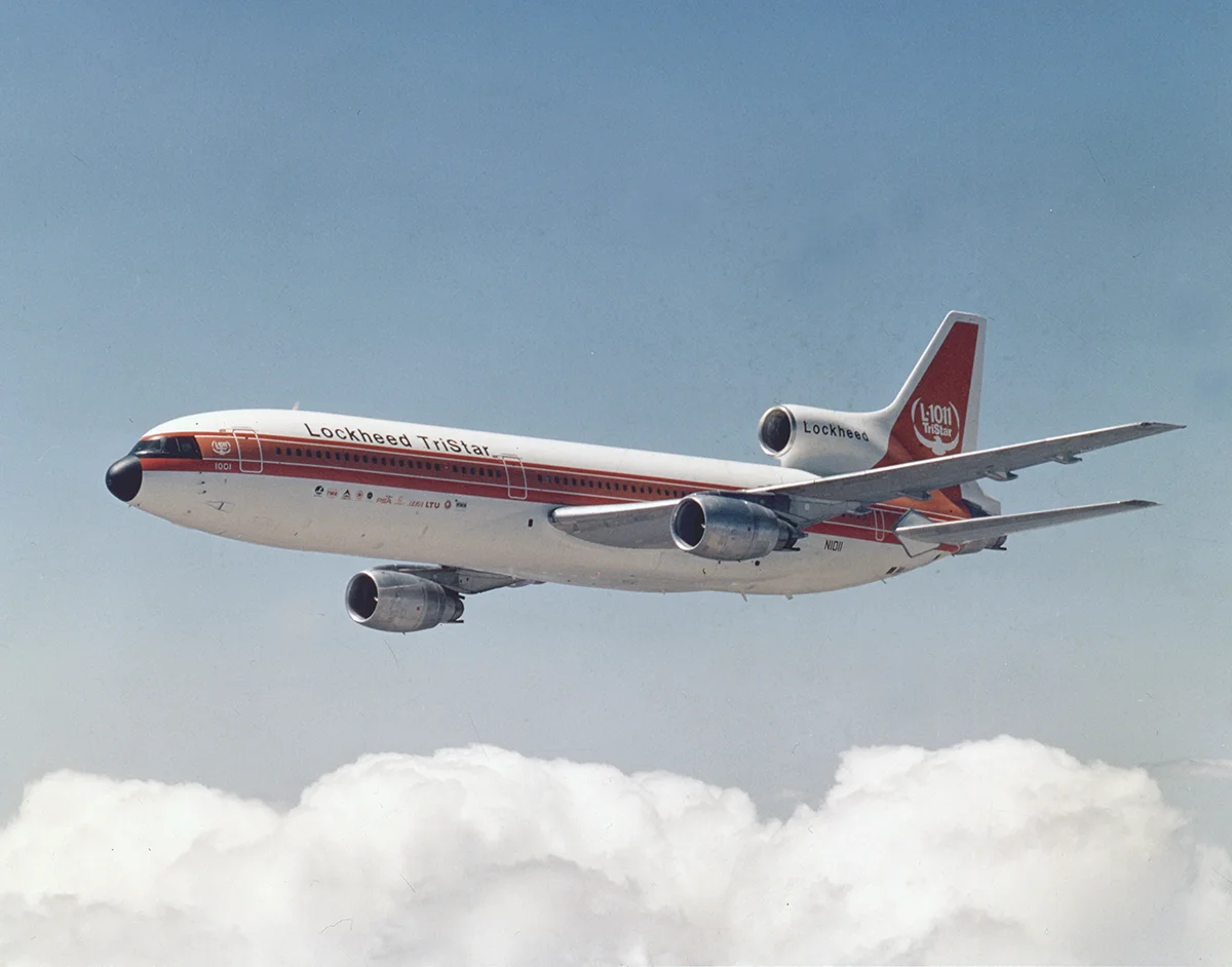 prototype L-1011 in flight 12-11-12_022