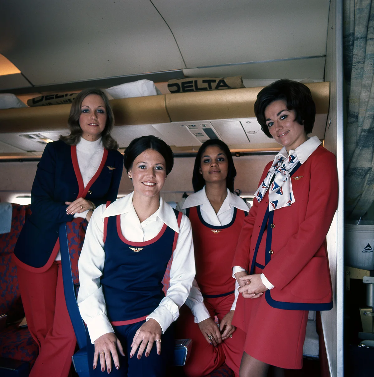 Flight Attendant Jet Age 1959-2001